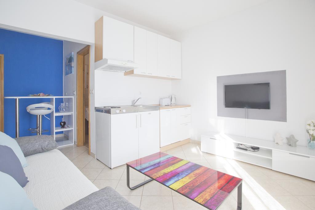 Apartment Zdravka Хвар Екстериор снимка