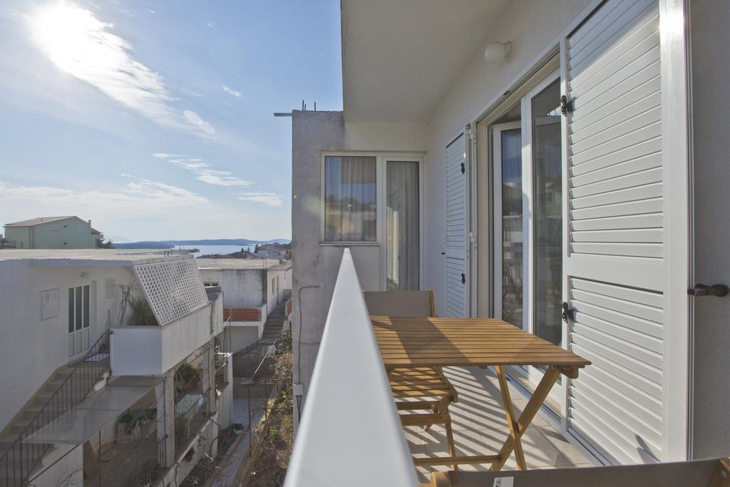 Apartment Zdravka Хвар Екстериор снимка